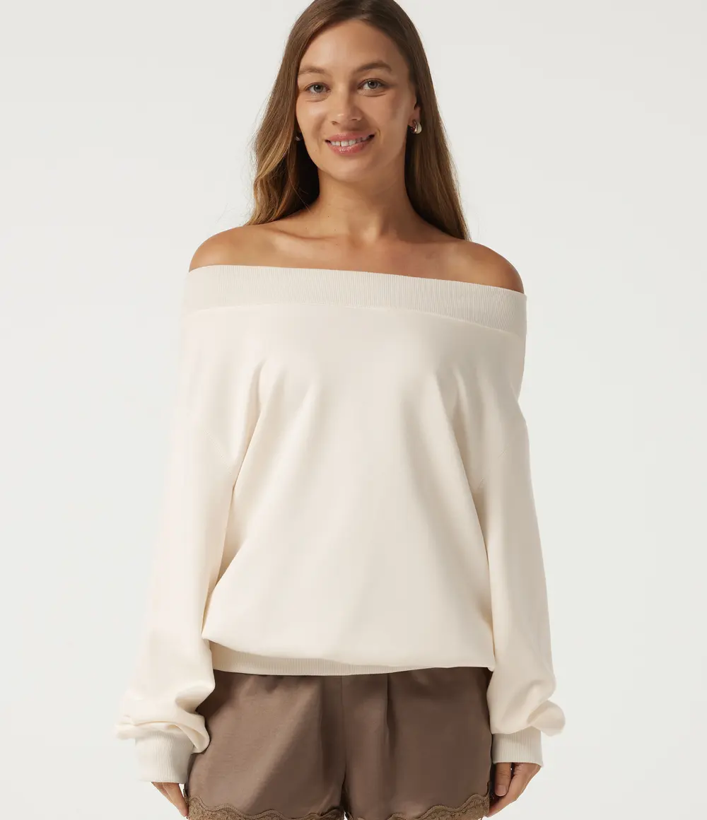 Pullover Sweatshirt in Marshmallow