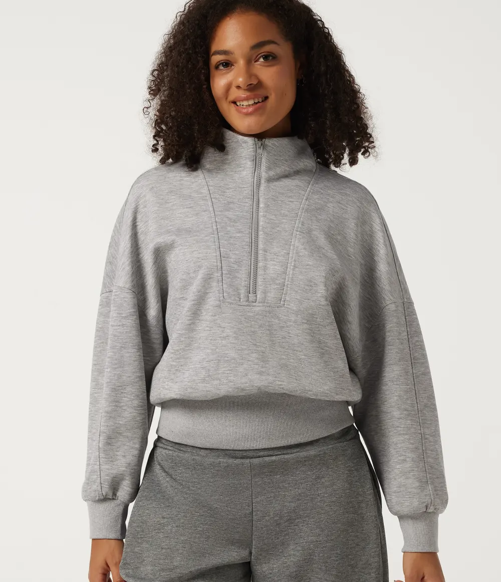 Mock Neck Sweatshirt in Fog Grey
